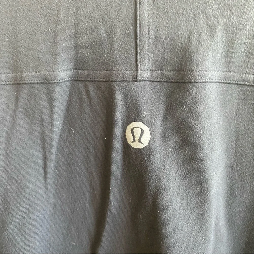 Lululemon men’s jacket - Picture 11 of 11